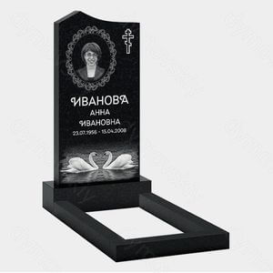 Памятник на могилу (10-121) «С крестом и лебедями» 10-121