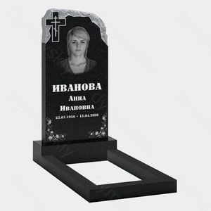 Памятник на могилу (10-646) «Природный камень с крестом и рваным верхом» 10-646