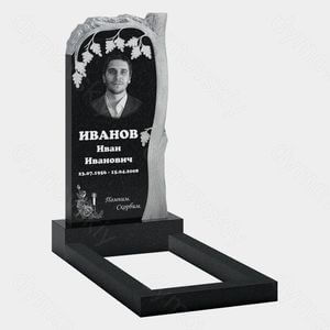 Памятник на могилу (10-684) «Со скалой и резным дубом» 10-684