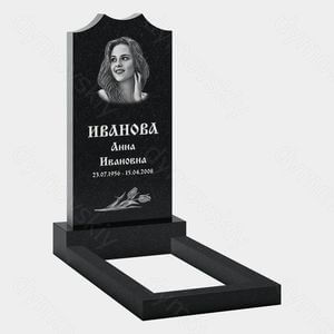 Памятник на могилу (20-113) «Вертикальная стела с плавной аркой и цветочным мотивом» 20-113