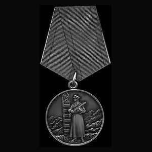 74-110 — Солдат у башни. Защитник Отечества
